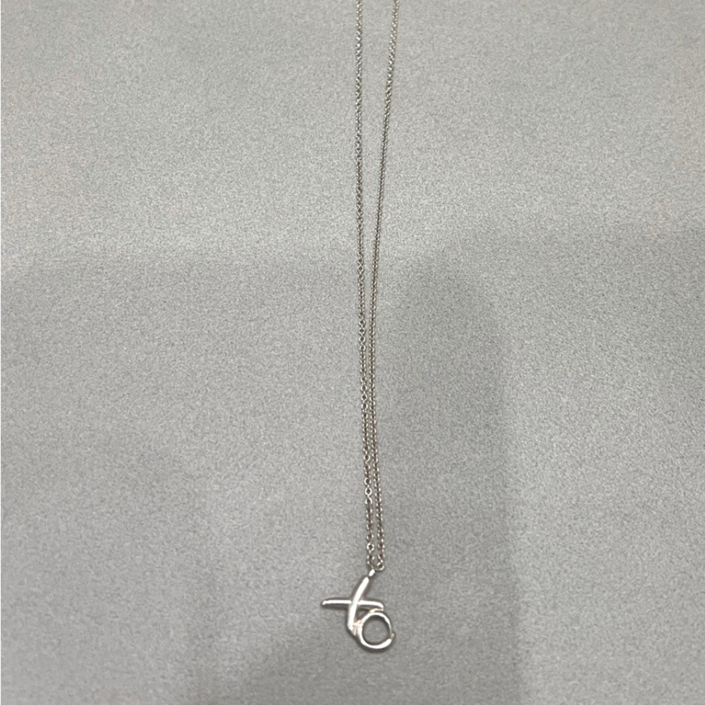 Tiffany & Co Paloma Picasso Graffiti XO Necklace